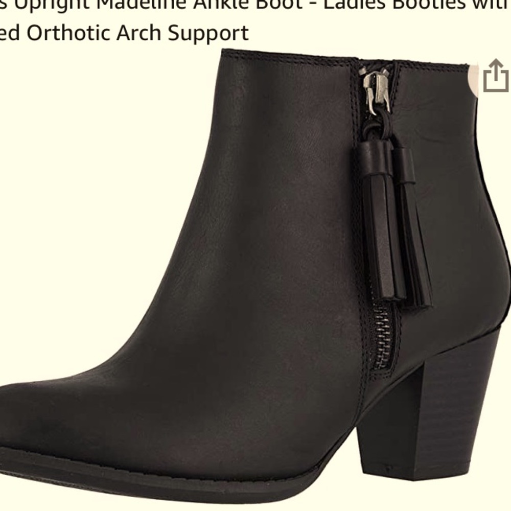 Vionic Madeline ankle booties size 9.5 Wide NWT